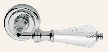 Veronica Crystal Linea Calì handle on rosette