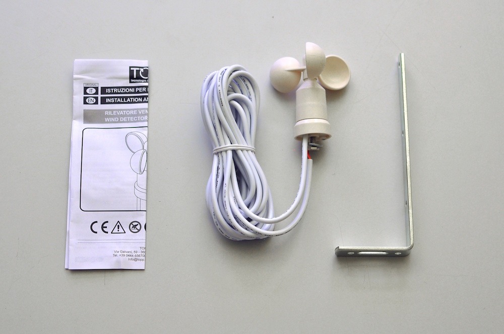 Topp Wind Detector for Automatic Window Closing