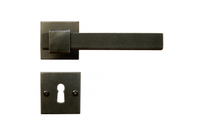 1825/SQA Linz Model Galbusera Door Handle with Rosette and Keyhole Limpet Artistic Wrought Iron