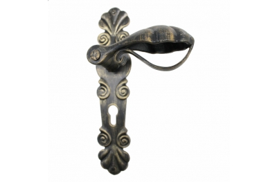 2027 Graces Wrought Iron Door Handle on Plate Lorenz Ferart