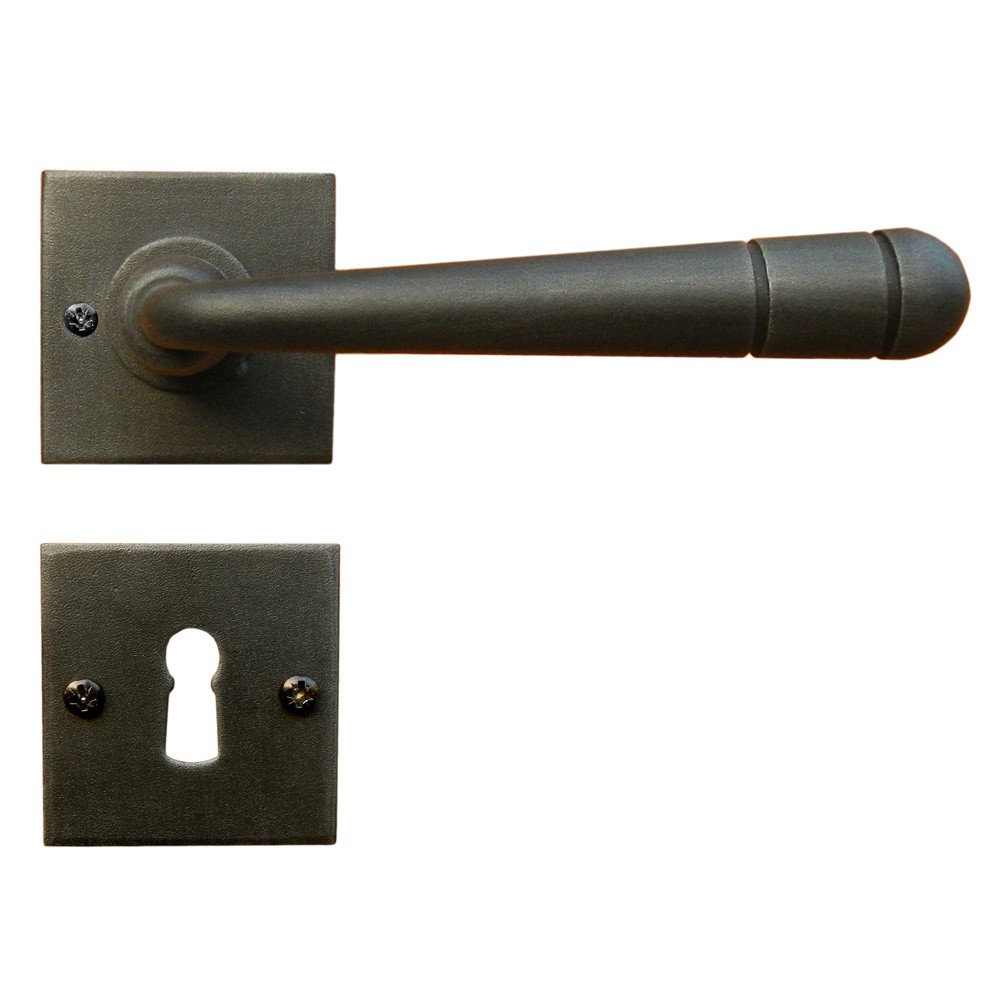 2110/SQA Linz Model Galbusera Door Handle with Rosette and Keyhole Limpet Artistic Wrought Iron