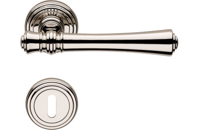 Aura Linea Calì Door Handle with Rosette Choice of Finish