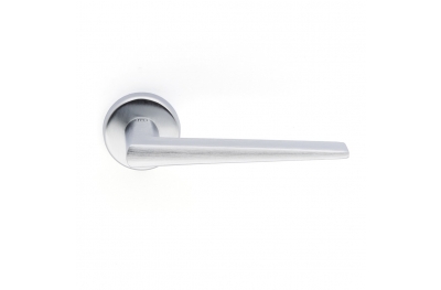 Cervinia Handle on Round Rose Brass Pfs Pasini i-Design