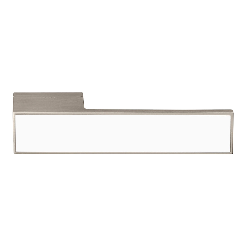 EOS Elegant Design Door Handle forme by Frosio Bortolo 