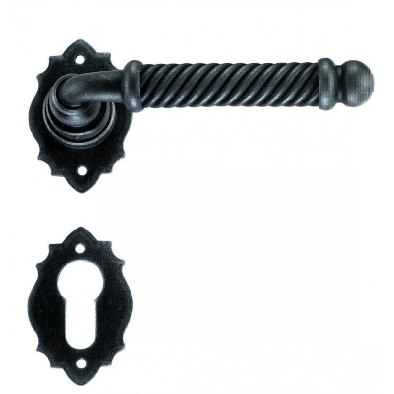 Madrid Galbusera Door Handle with Rosette and Escutcheon Plate