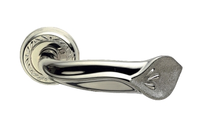 Princess Jewellery PFS Pasini Door Handle with Rose and Escutcheon