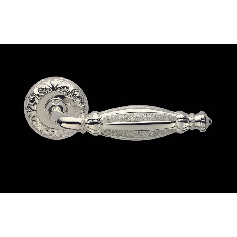 Queen Jewellery PFS Pasini Door Handle with Rose and Escutcheon