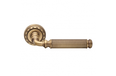 Rania Series Epoque forme Door Handle on Round Rosette Frosio Bortolo Italian Design