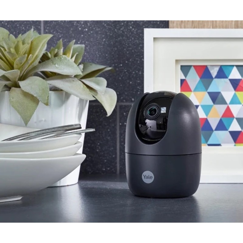 yale indoor wifi camera pan & tilt