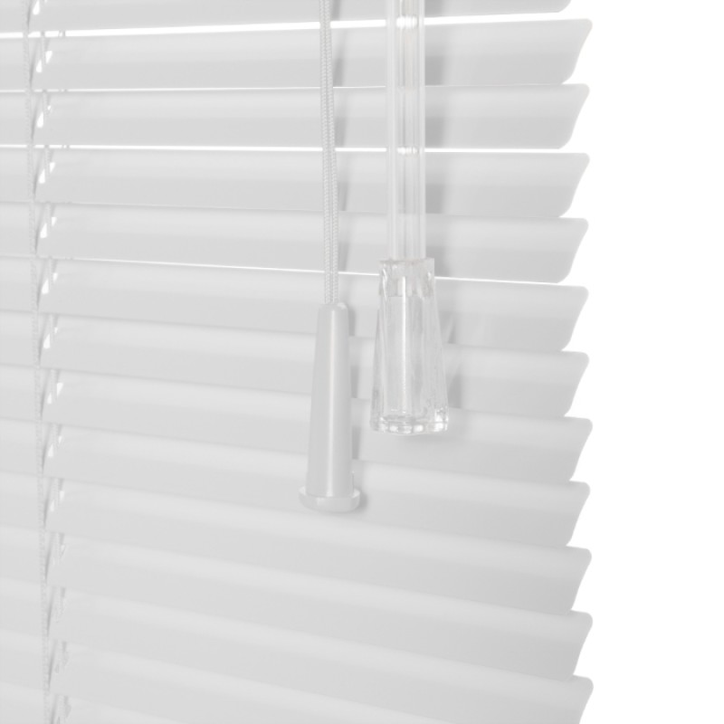 Venetian Blind in White Aluminum with High Resistance Viewtex